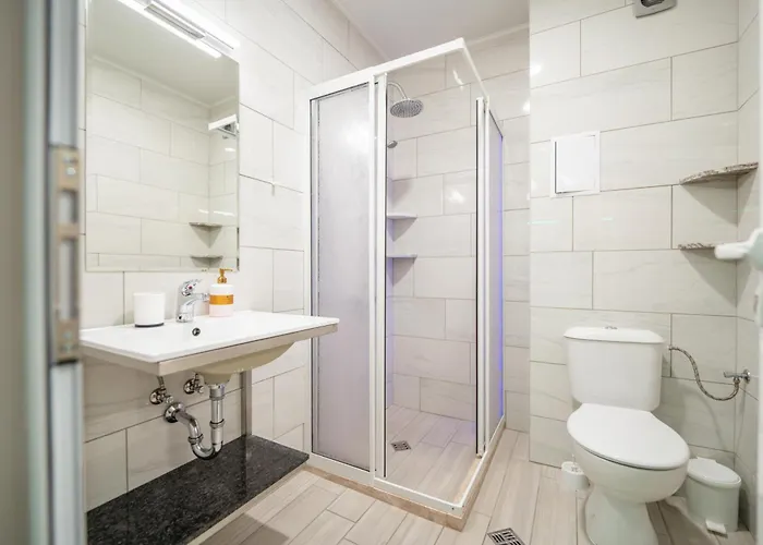 Wow For Rent - Bul Montevideo 25a - B 3*