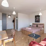 Wow For Rent - Bul Montevideo 25a - B 3*
