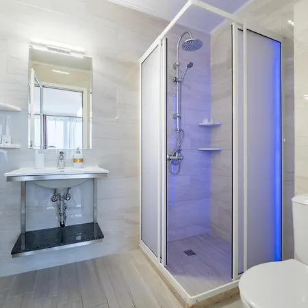 Ξενοδοχείο με διαμερίσματα Wow For Rent - Bul Montevideo 25a - B 4*