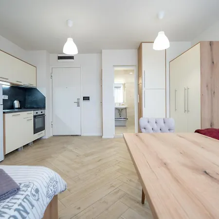 Wow For Rent - Bul Montevideo 25a - B Sofie