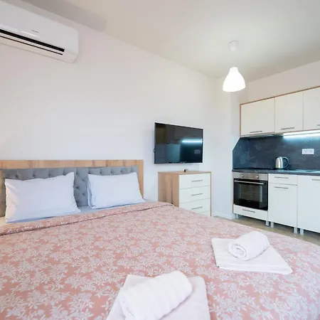 公寓式酒店 Wow For Rent - Bul Montevideo 25a - B
