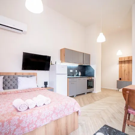 Wow For Rent - Bul Montevideo 25a - B Aparthotel 3*