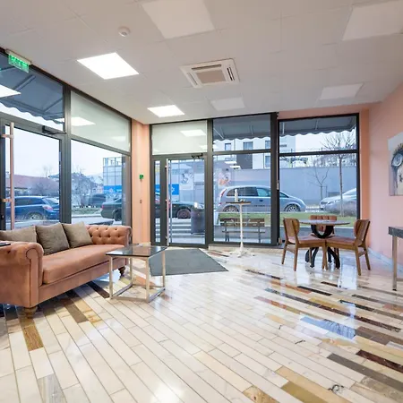 Wow For Rent - Bul Montevideo 25a - B Sofia