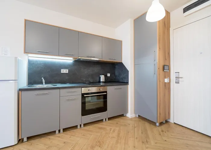 Wow For Rent - Bul Montevideo 25a - B 3* София