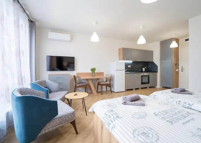 Wow For Rent - Bul Montevideo 25a - B Апартхотел