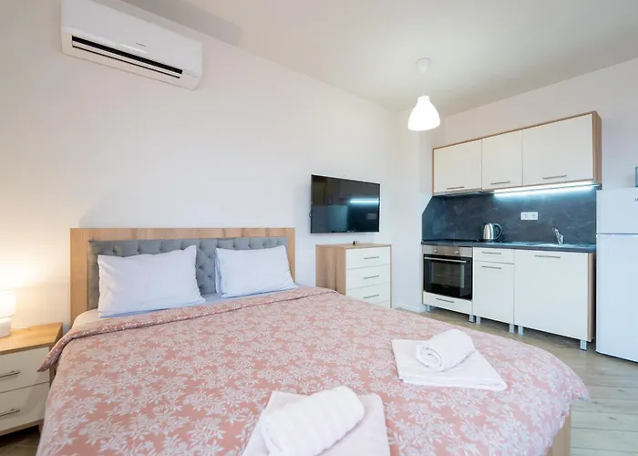 Hotel apartamentowy Wow For Rent - Bul Montevideo 25a - B