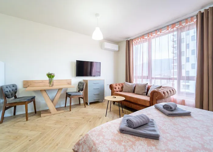 Wow For Rent - Bul Montevideo 25a - B 3*