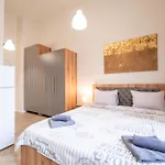 Wow For Rent - Bul Montevideo 25a - B 3*