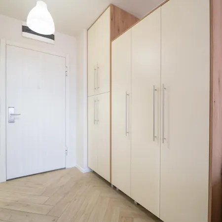 Wow For Rent - Bul Montevideo 25a - B Szófia