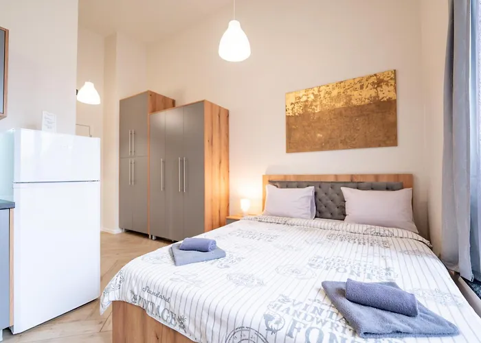 Wow For Rent - Bul Montevideo 25a - B 3*